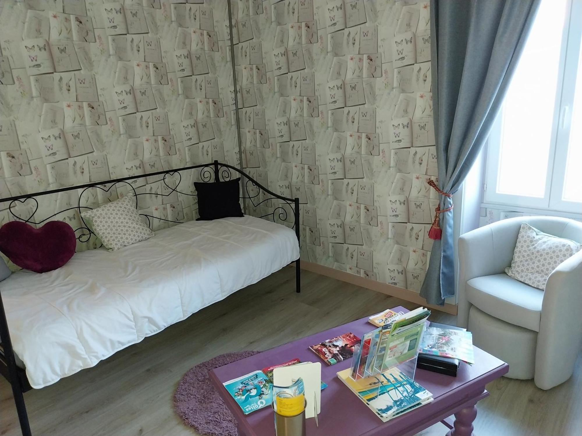 Chambre D Hote Les Frangins Avrillé Kültér fotó